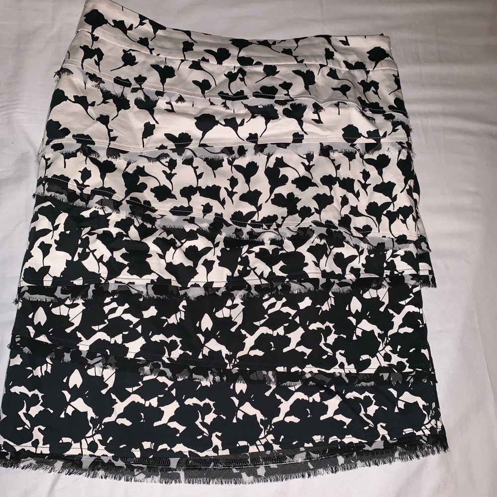 White House Black Market Pencil Skirt